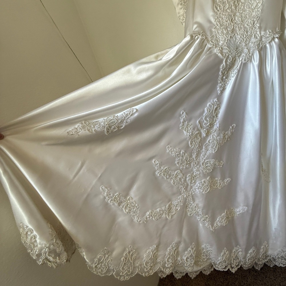 Vintage Lili International 80s Wedding Dress Satin Lace Puff Sleeve Back Bow - Picture 8 of 16